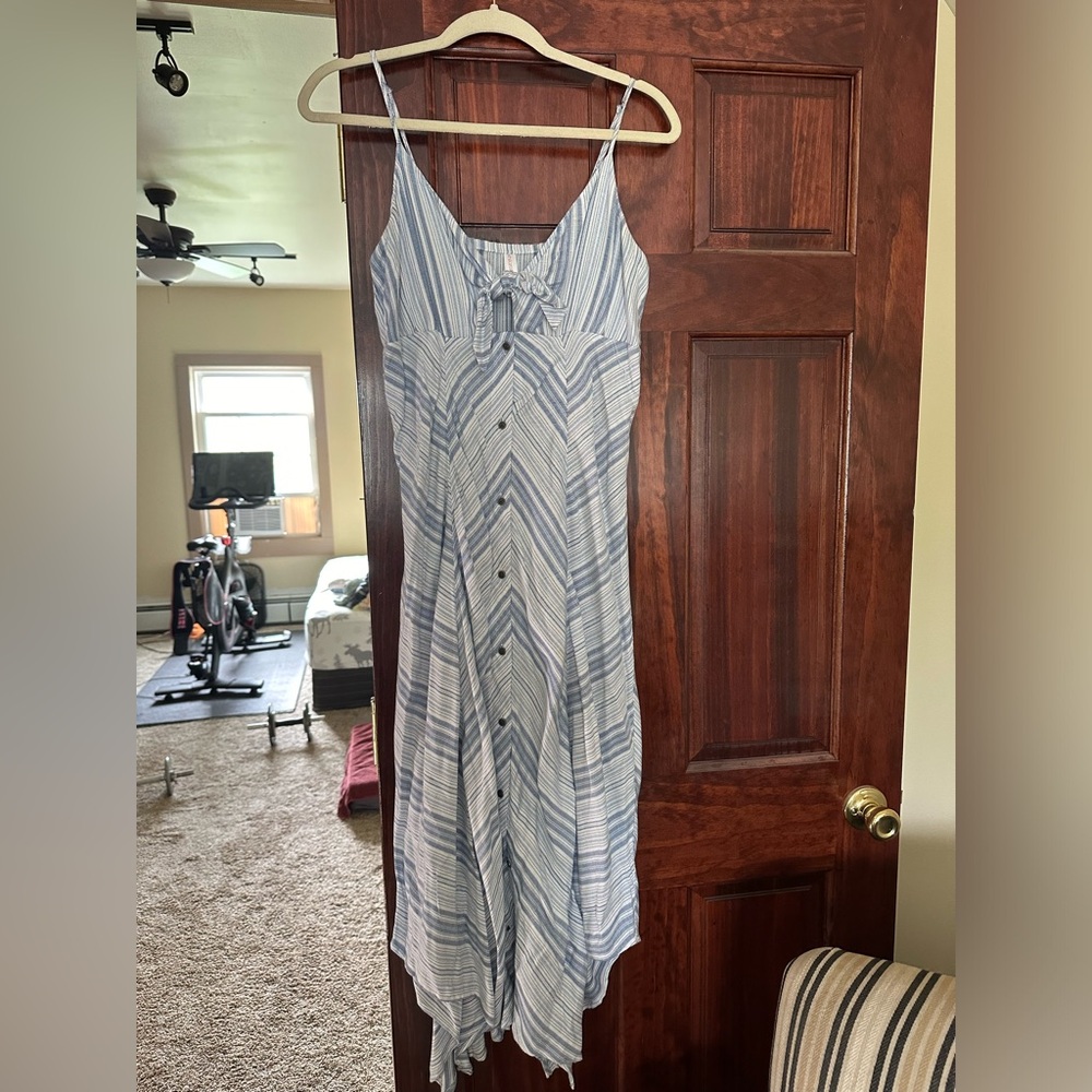Xhilaration Dress. Blue and White Size Small - Picture 1 of 3